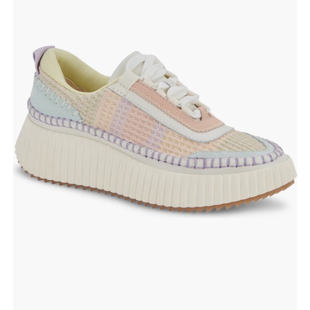 Dolce Vita Sneakers
